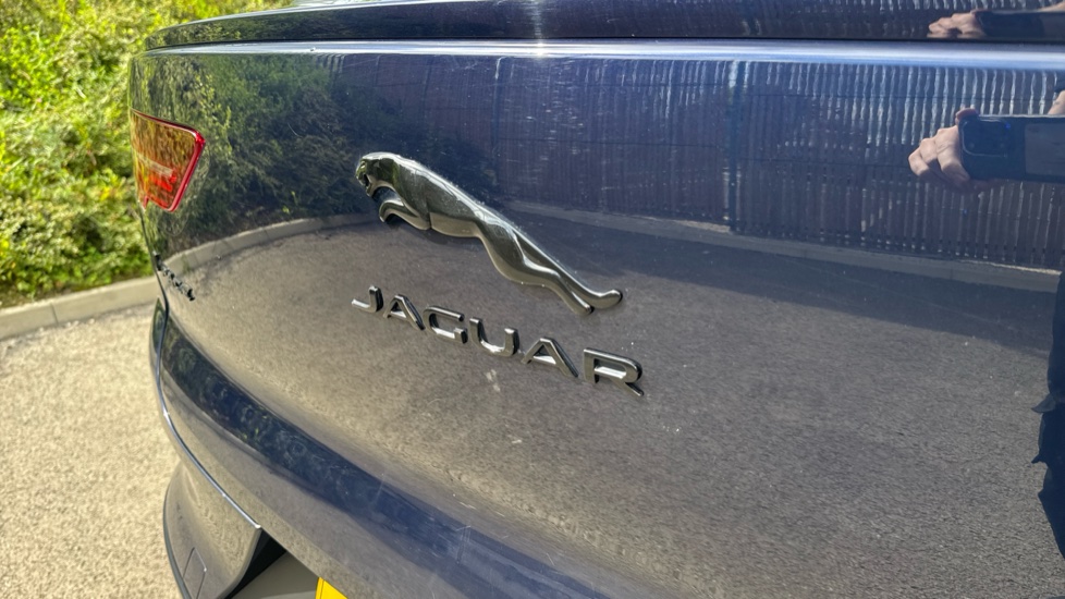 Jaguar I-Pace 294kW EV400 S 90kWh 5dr Auto [11kW Charger] Electric Estate - Image 23