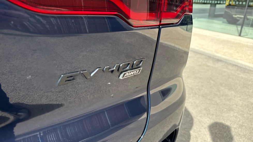 Jaguar I-Pace 294kW EV400 S 90kWh 5dr Auto [11kW Charger] Electric Estate - Image 24