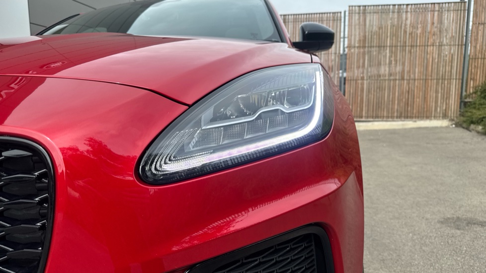 Jaguar E-Pace 2.0 D200 R-Dynamic Black 5dr Auto Diesel Estate - Image 36
