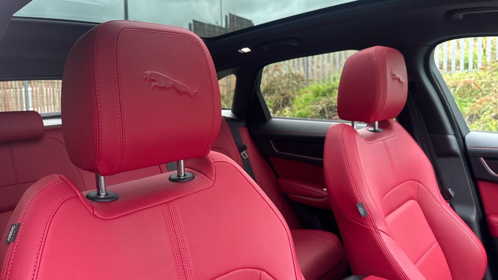 Jaguar F-Pace 2.0 D200 R-Dynamic Black 5dr Auto AWD Diesel Estate - Image 42