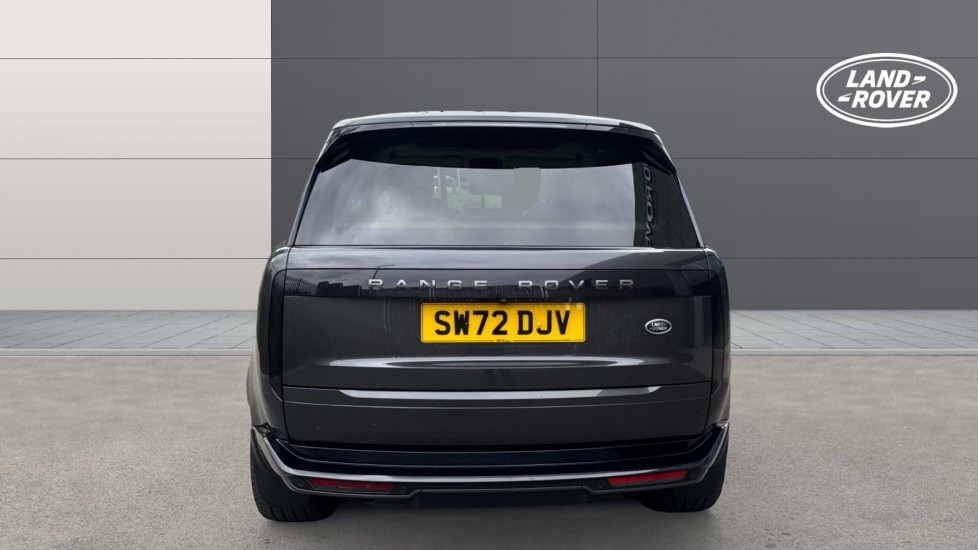 Land Rover Range Rover 3.0 P440e SE 4dr Auto Estate - Image 6