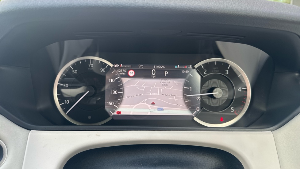 Land Rover Range Rover Velar 2.0 D200 R-Dynamic HSE 5dr Auto Diesel Estate - Image 16