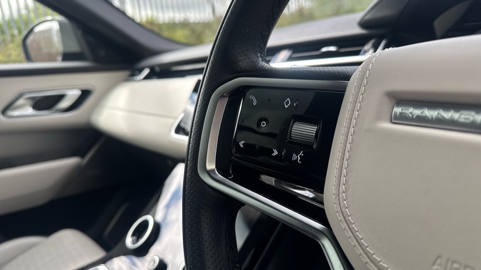 Land Rover Range Rover Velar 2.0 D200 R-Dynamic HSE 5dr Auto Diesel Estate - Image 43