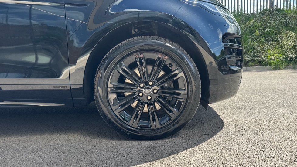 Land Rover Range Rover Evoque 2.0 D200 Autobiography 5dr Auto [Revised] Diesel Hatchback - Image 8