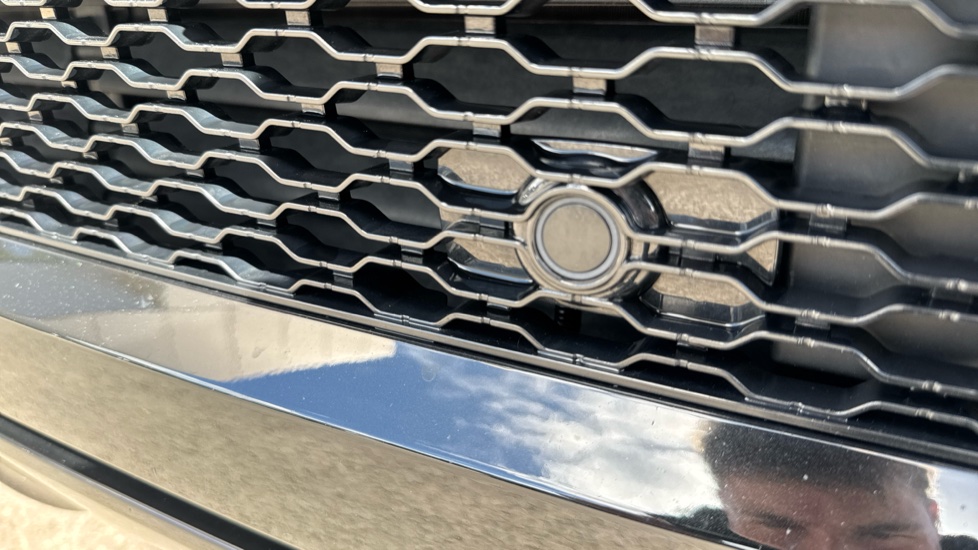 Land Rover Range Rover Evoque 2.0 D200 Autobiography 5dr Auto [Revised] Diesel Hatchback - Image 37