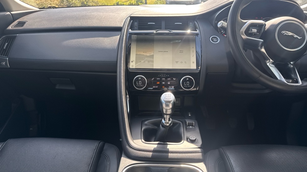 Jaguar E-Pace 2.0 D165 SE 5dr 2WD Diesel Estate - Image 14