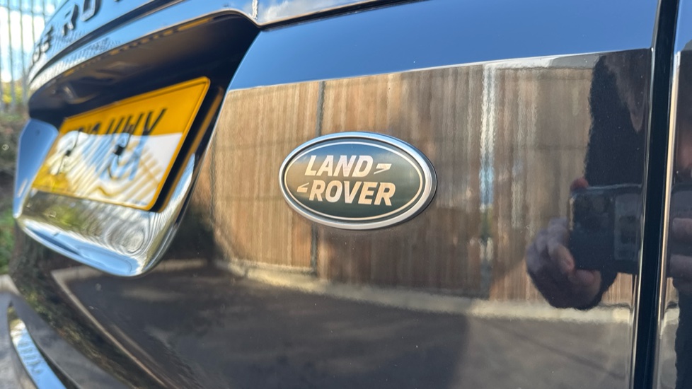 Land Rover Range Rover Evoque 2.0 D180 R-Dynamic SE 5dr Auto Diesel Hatchback - Image 25