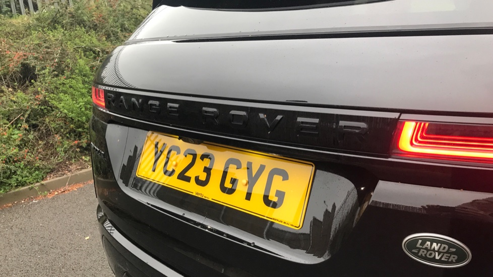 Land Rover Range Rover Evoque 2.0 D200 R-Dynamic HSE 5dr Auto Diesel Hatchback - Image 27