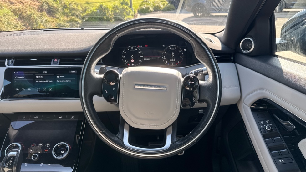 Land Rover Range Rover Evoque 2.0 P250 First Edition 5dr Auto Petrol Hatchback - Image 15