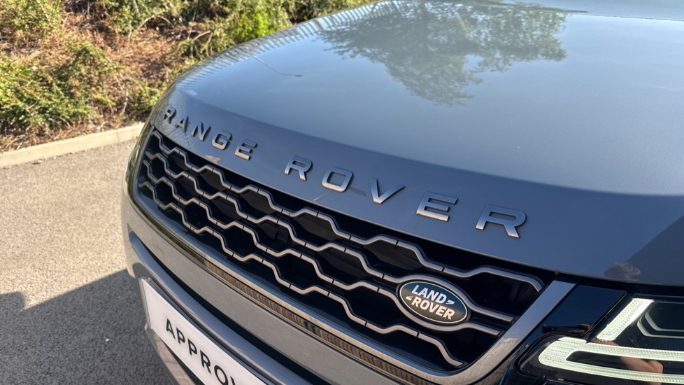 Land Rover Range Rover Evoque 2.0 P250 First Edition 5dr Auto Petrol Hatchback - Image 34