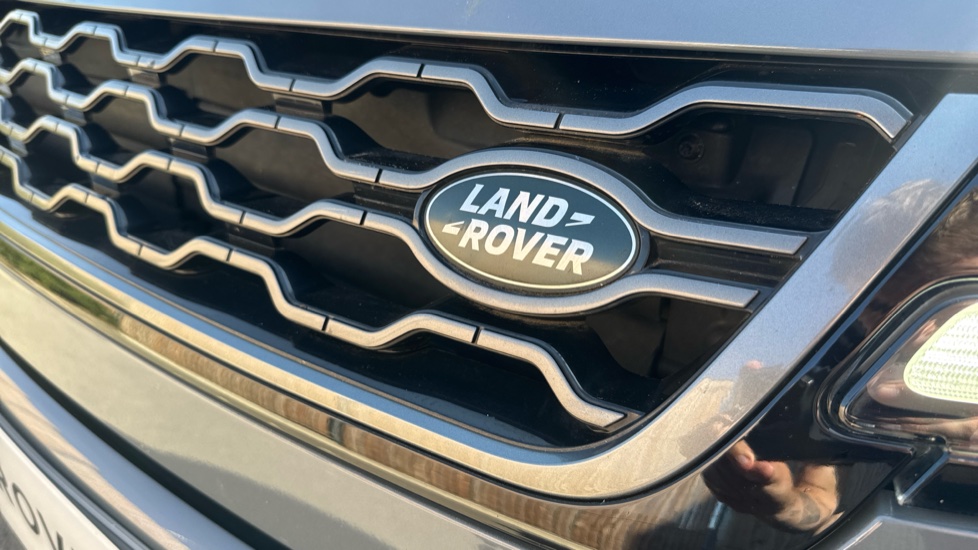 Land Rover Range Rover Evoque 2.0 P250 First Edition 5dr Auto Petrol Hatchback - Image 35