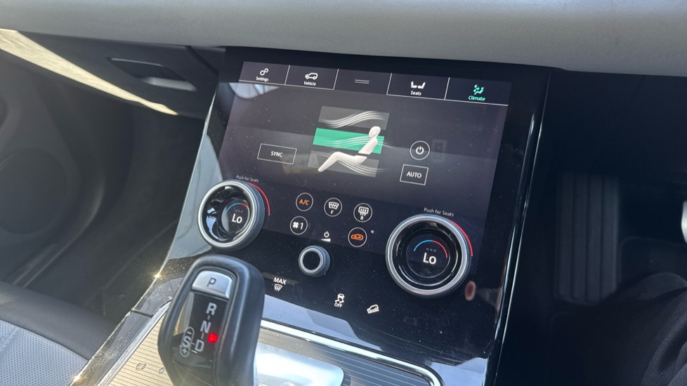 Land Rover Range Rover Evoque 2.0 P250 First Edition 5dr Auto Petrol Hatchback - Image 55