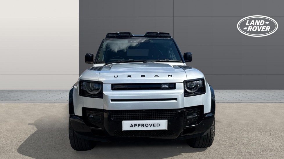 Land Rover Defender 110 Diesel 3.0 D250 Hard Top SE Auto - Image 7