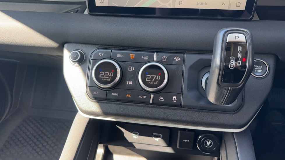 Land Rover Defender 110 Diesel 3.0 D250 Hard Top SE Auto - Image 54