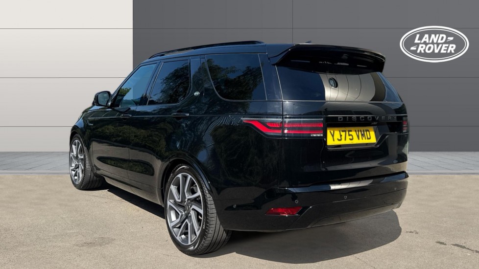 Land Rover Discovery 3.0 D350 Dynamic HSE 5dr Auto Diesel Station Wagon - Image 2