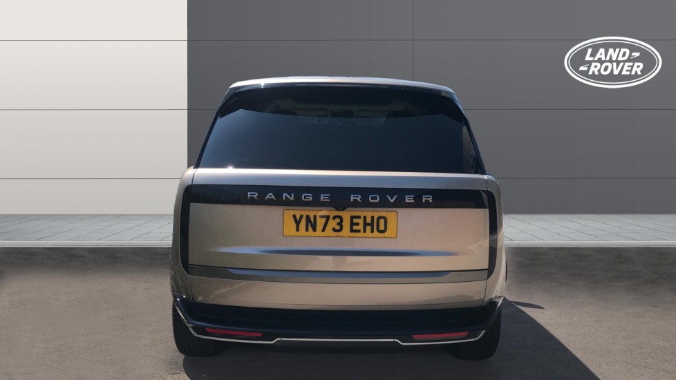 Land Rover Range Rover 3.0 D350 SE 4dr Auto Diesel Estate - Image 6