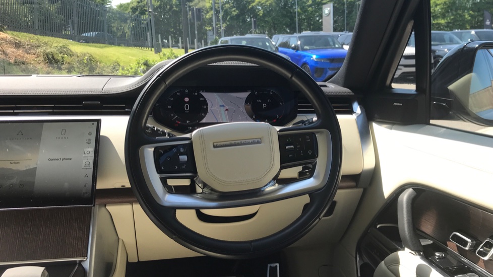 Land Rover Range Rover 3.0 D350 SE 4dr Auto Diesel Estate - Image 15