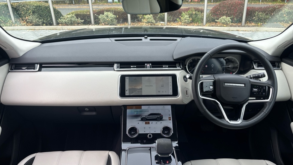 Land Rover Range Rover Velar 2.0 D200 S 5dr Auto Diesel Estate - Image 9