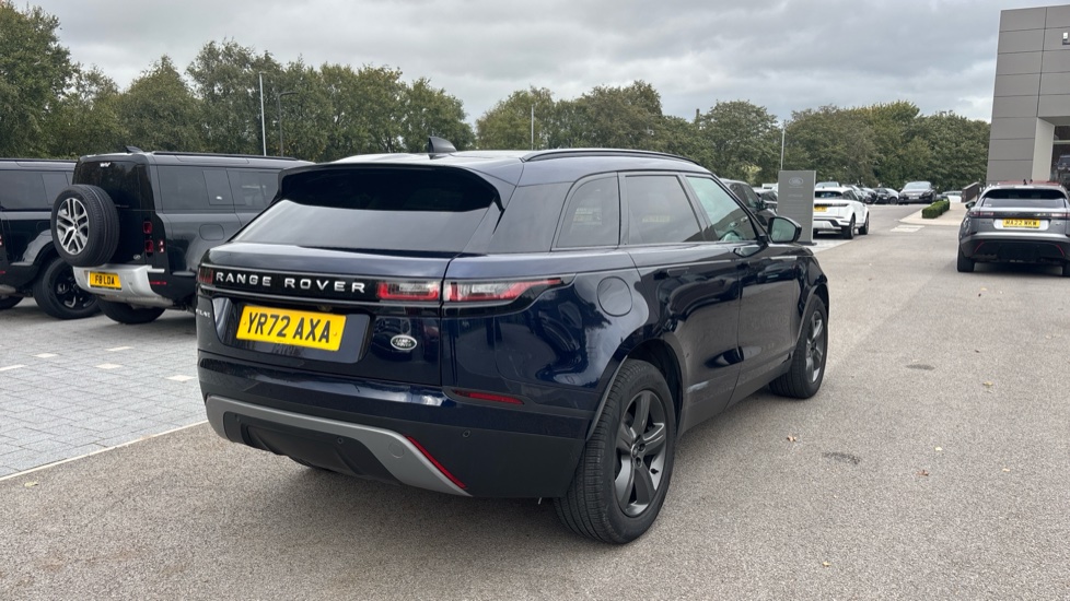 Land Rover Range Rover Velar 2.0 D200 S 5dr Auto Diesel Estate - Image 22