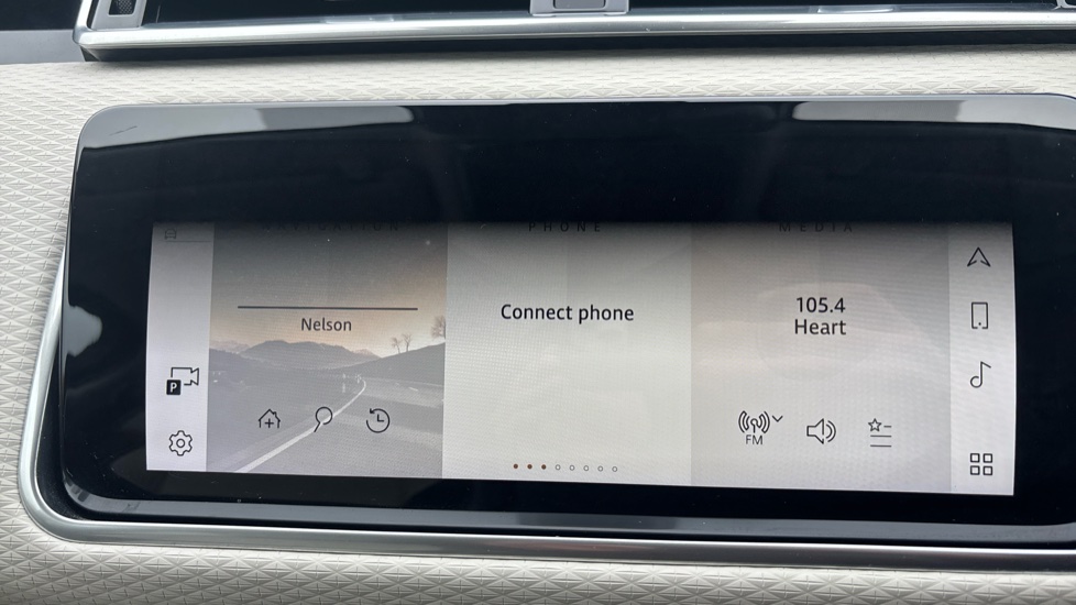Land Rover Range Rover Velar 2.0 D200 S 5dr Auto Diesel Estate - Image 88