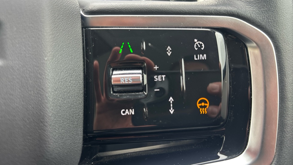 Land Rover Range Rover Velar 2.0 D200 S 5dr Auto Diesel Estate - Image 92