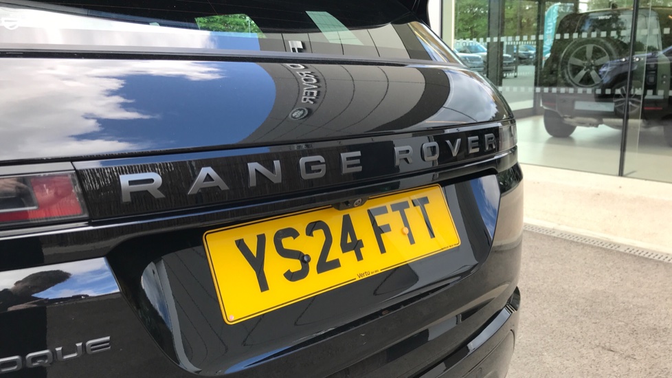 Land Rover Range Rover Evoque 2.0 D200 Dynamic SE 5dr Auto Diesel Hatchback - Image 25