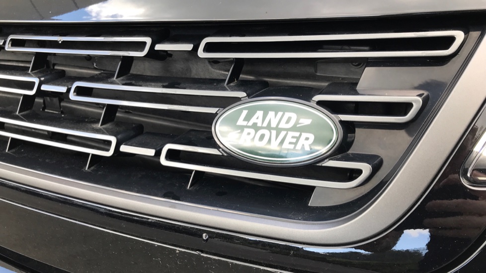 Land Rover Range Rover Evoque 2.0 D200 Dynamic SE 5dr Auto Diesel Hatchback - Image 35