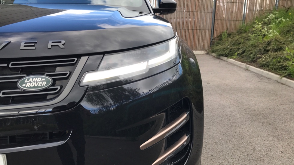 Land Rover Range Rover Evoque 2.0 D200 Dynamic SE 5dr Auto Diesel Hatchback - Image 36