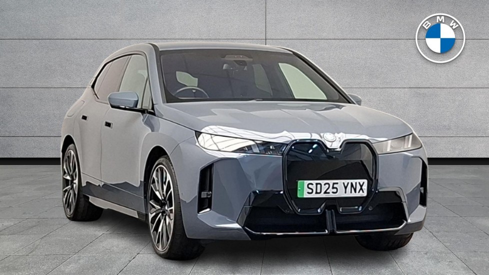 2025 BMW iX