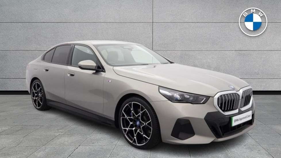 2025 BMW i5