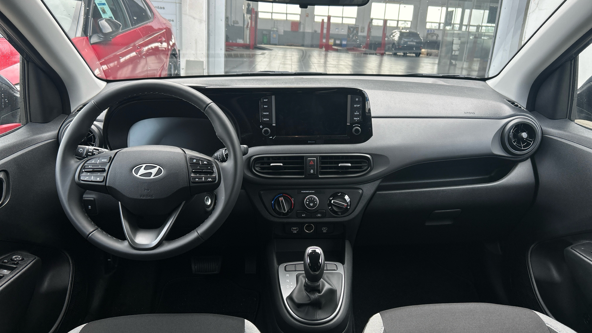 Hyundai i10 - 10