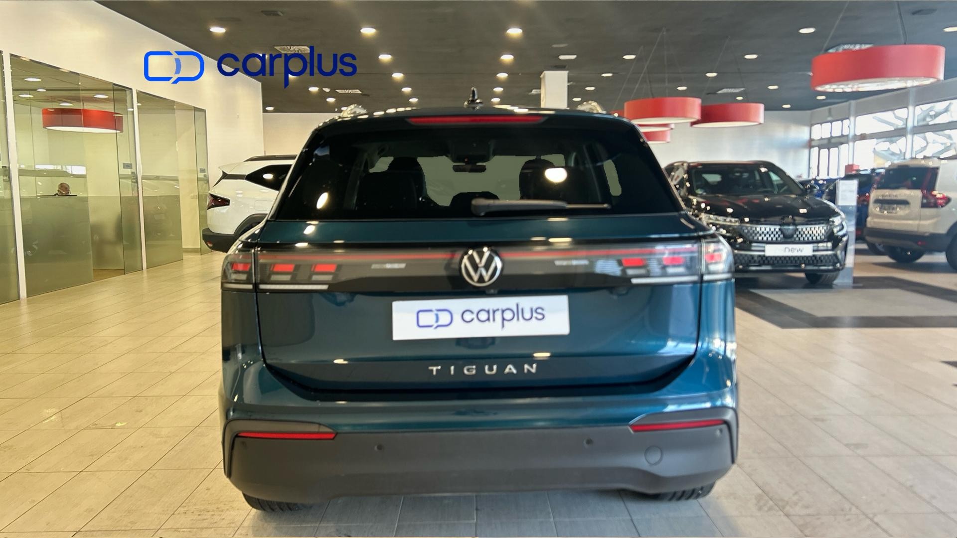 Volkswagen Tiguan - 6