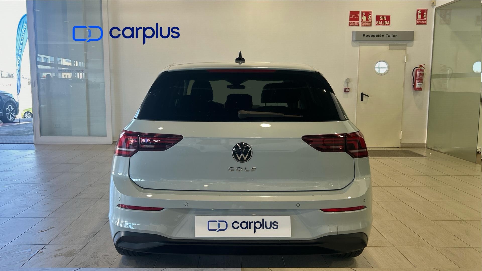 Volkswagen Golf - 6