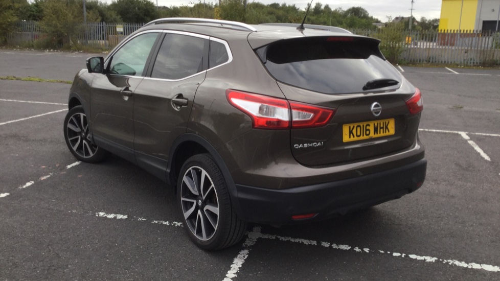 Nissan Qashqai Bronze metallic Automatic Auction DealerPX
