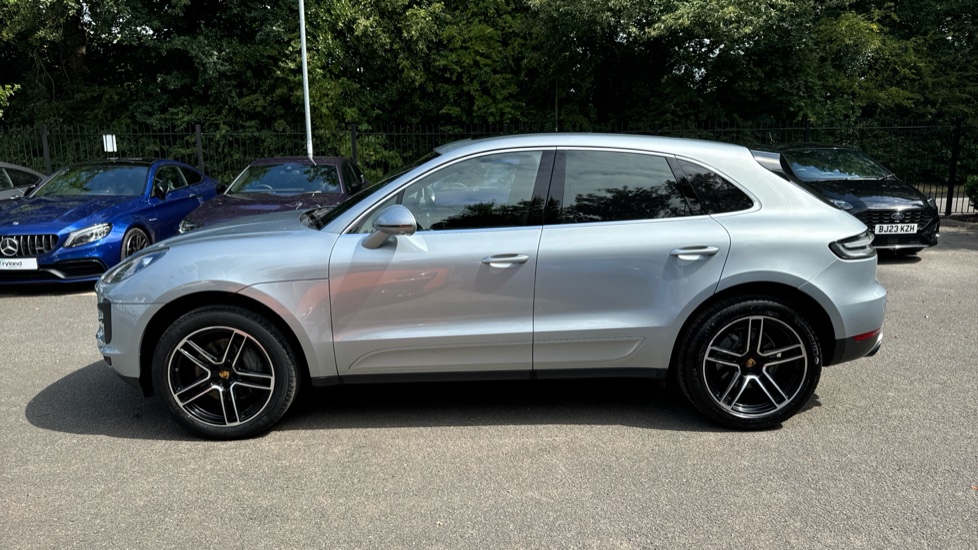Porsche Macan Silver Automatic Auction | DealerPX