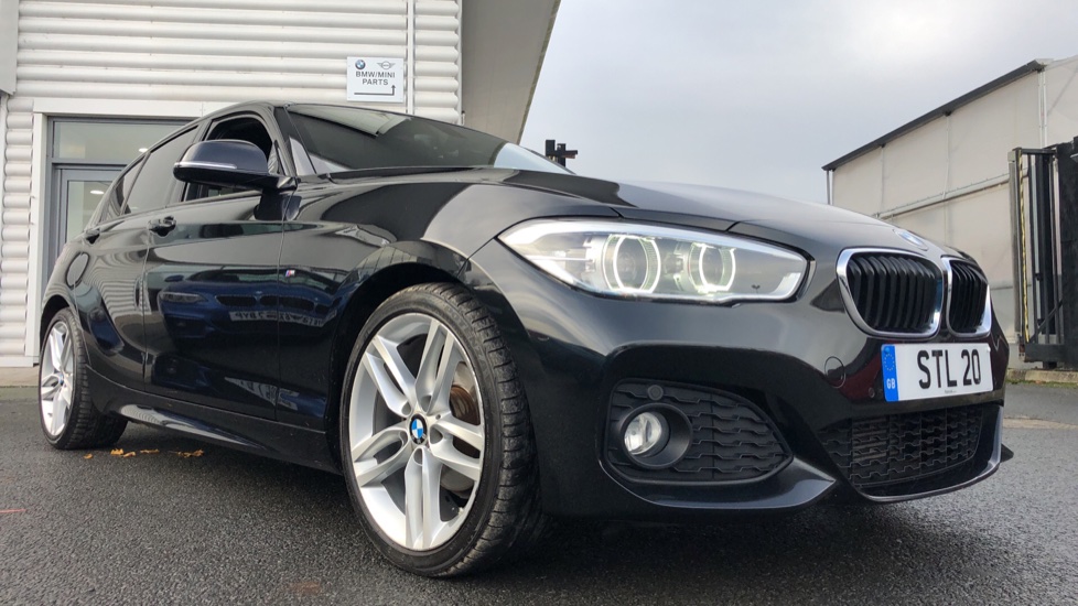 BMW 1 Series Black Automatic Auction | DealerPX