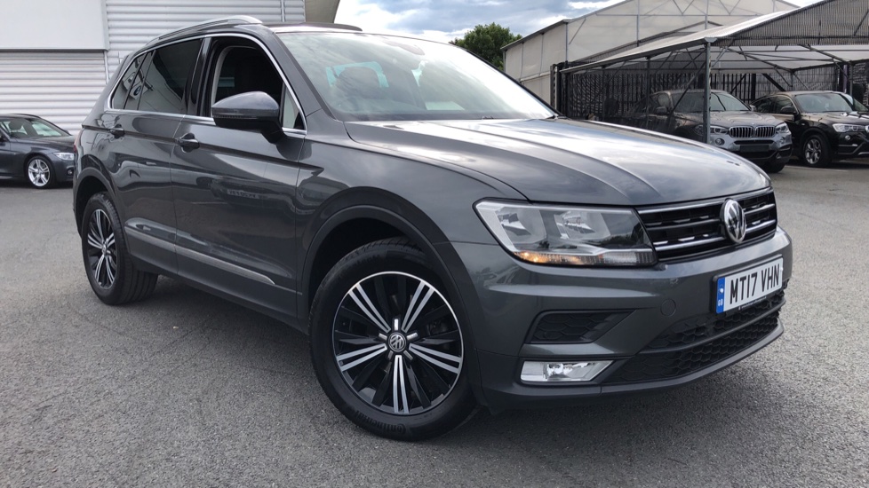 Nardo grey tiguan