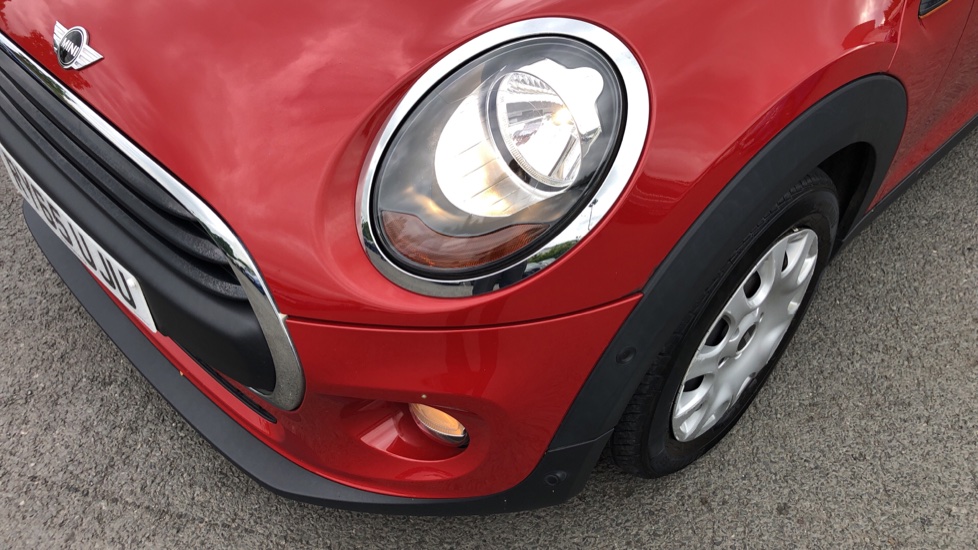 Mini Hatch Red Automatic Auction | DealerPX