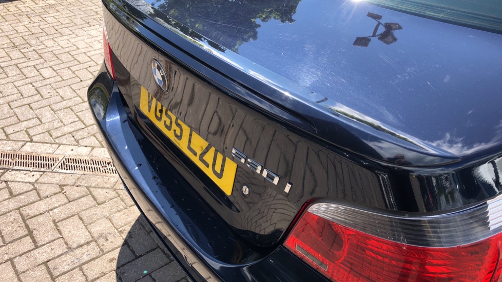 BMW 5 Series Black Manual Auction | DealerPX