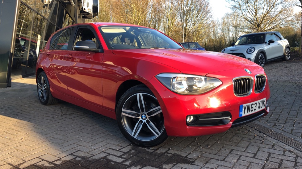 BMW 1 Series Red Manual Auction | DealerPX