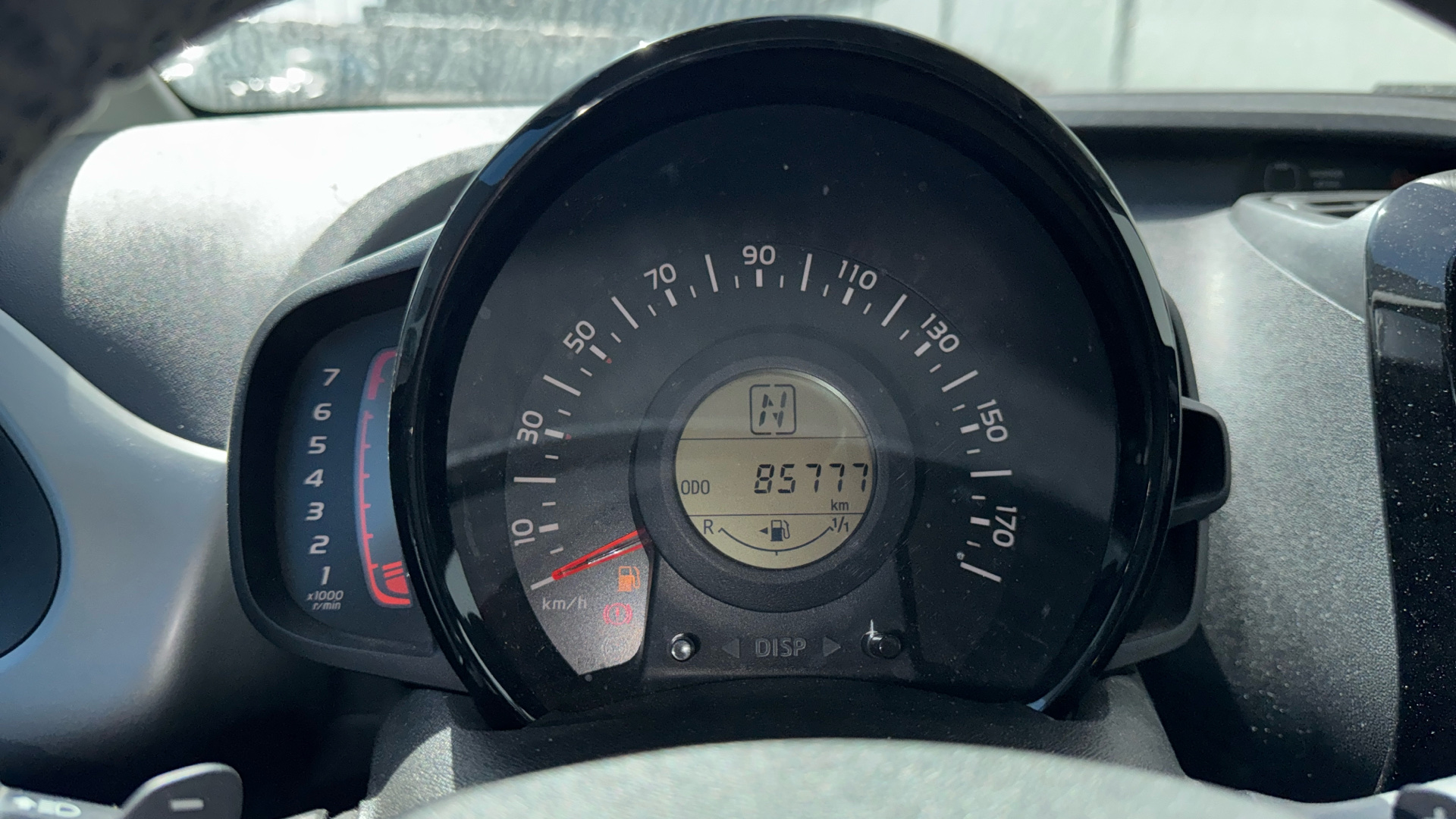 Peugeot 108 Allure 1.0 VTi 68 ETG5 — photo 3
