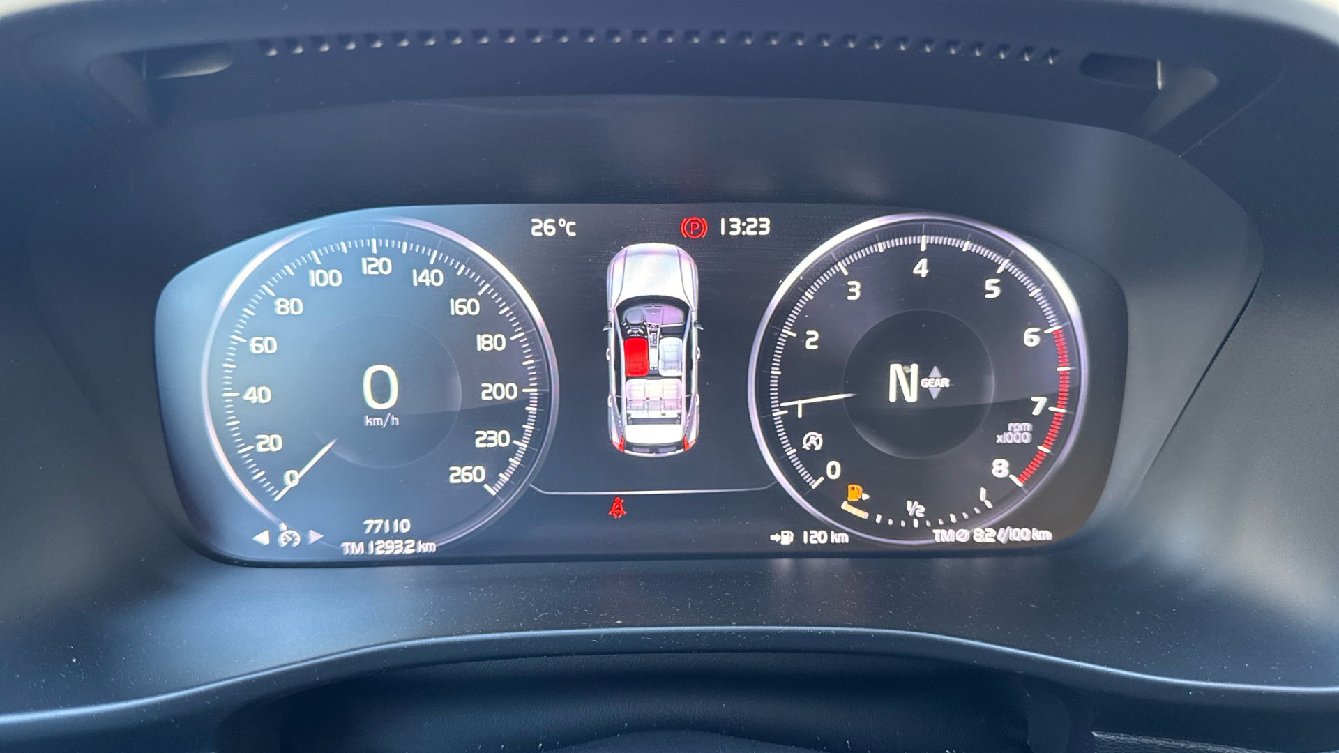 Volvo XC40 1.5 T3 163 Momentum — photo 3