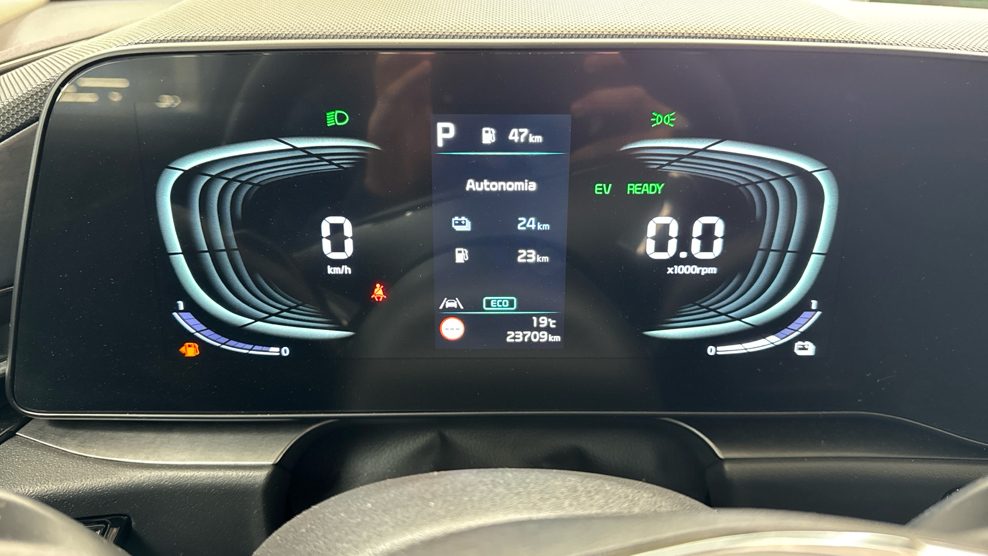 Kia Niro 1.6 GDI 6DCT HEV TECH — photo 3