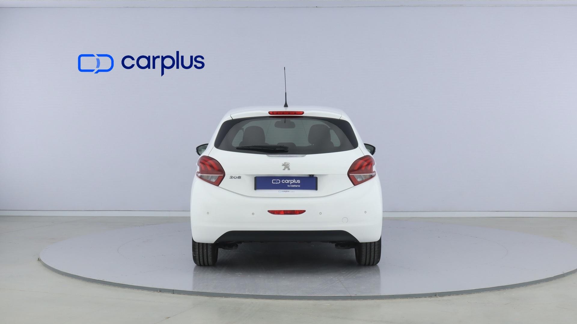 Peugeot 208 Allure 1.2 PureTech 82 CVM5 — photo 2