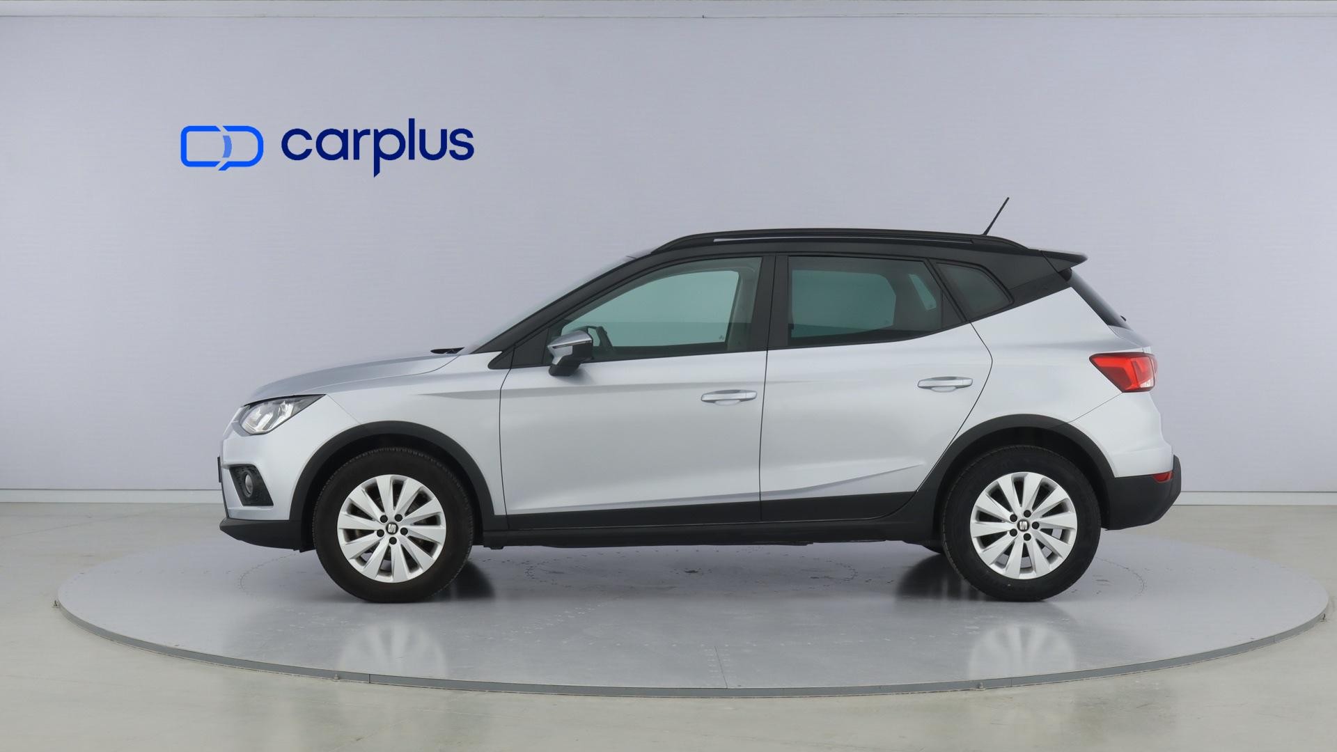 SEAT Arona 1.0 TSI REFERENCE 5v — photo 4