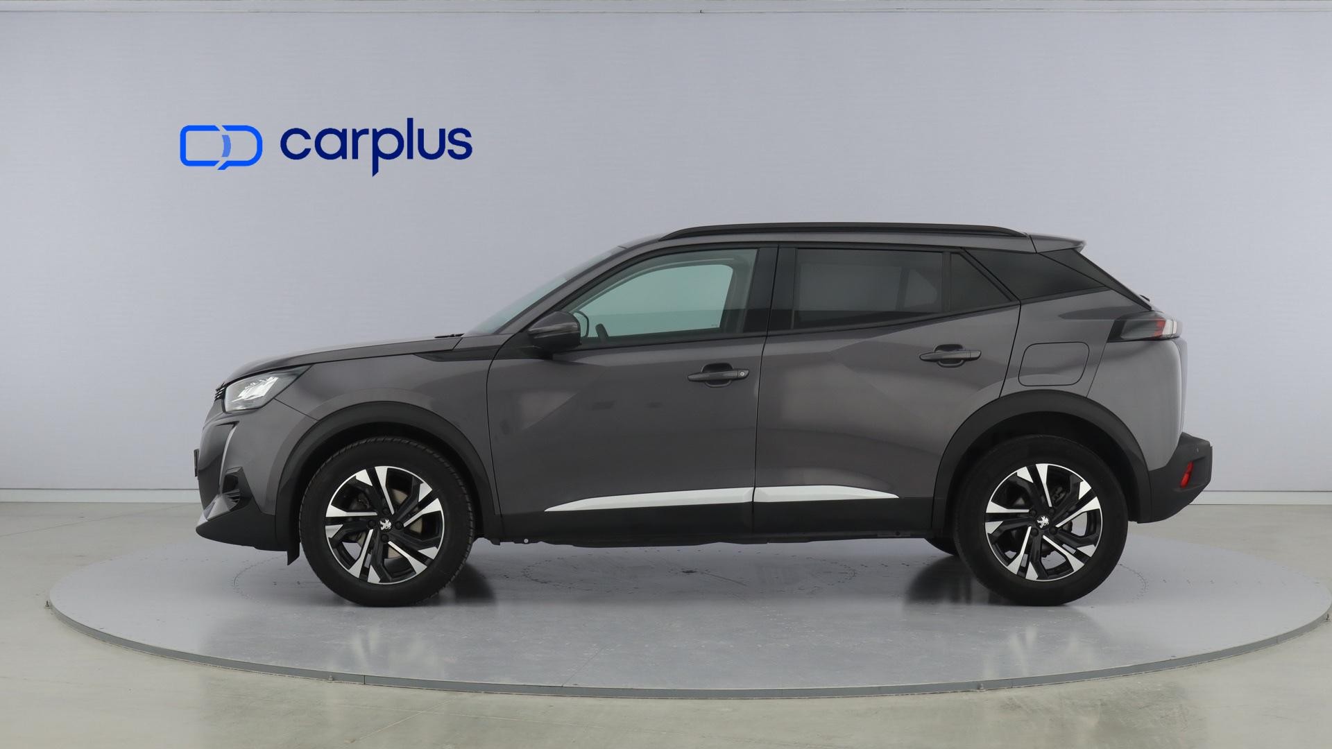 Peugeot 2008 1.2 PureTech 100cv Allure — photo 4
