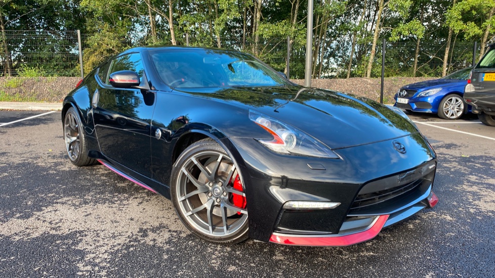 Nissan 370z Black Manual Auction | DealerPX