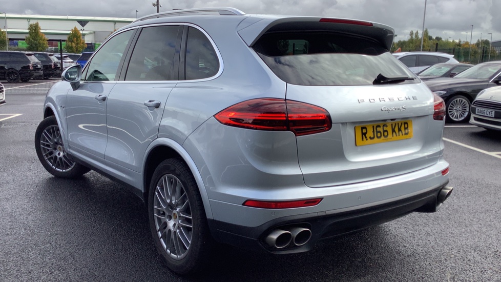 Porsche Cayenne Silver Automatic Auction DealerPX