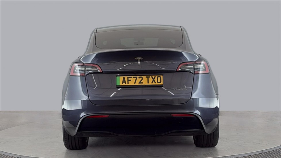 TESLA MODEL Y Image 4