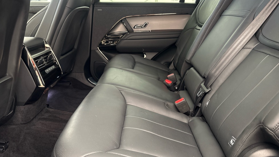 LAND ROVER RANGE ROVER SPORT Image 14